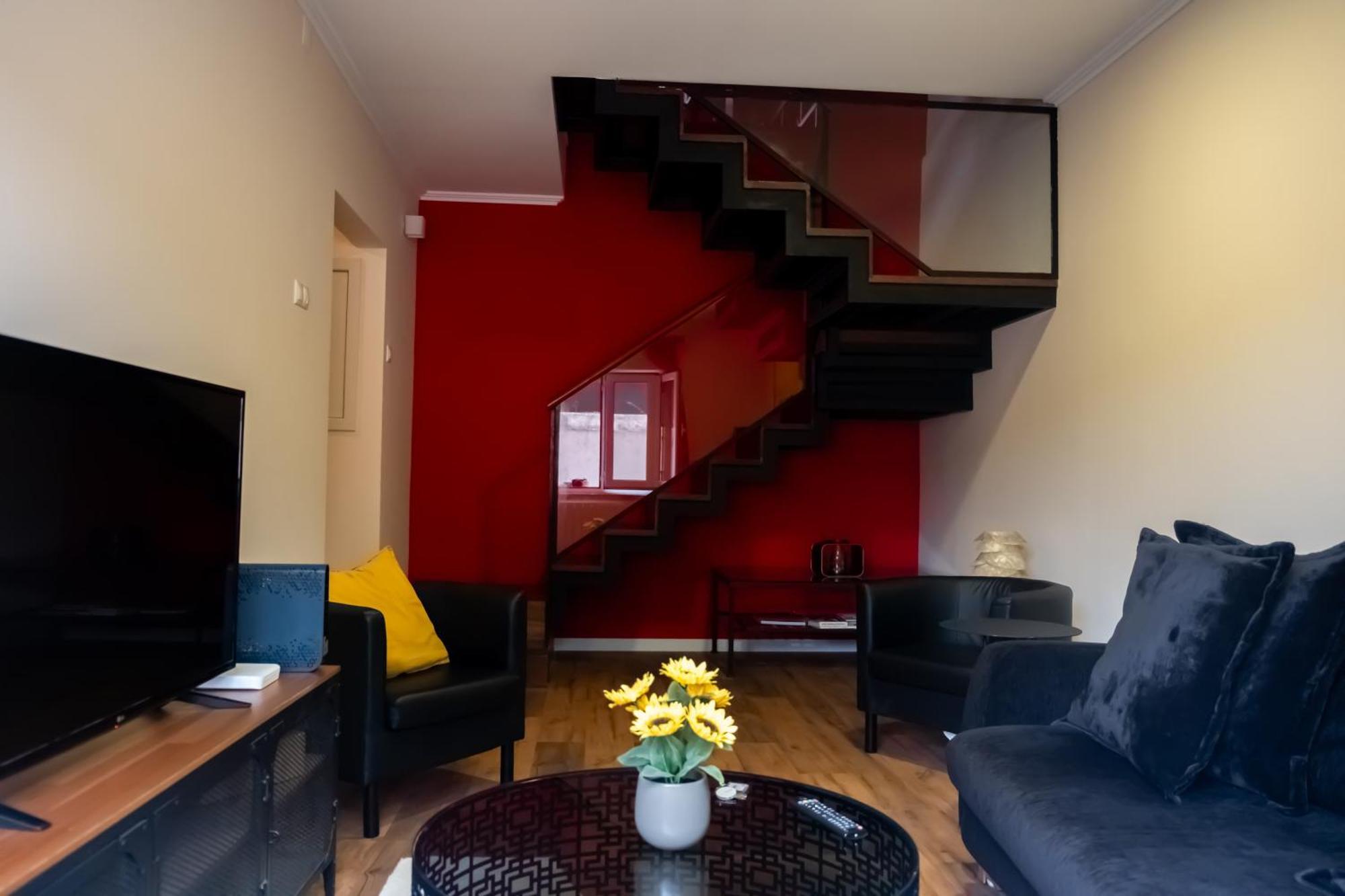 Flh Alcantara Stylish Duplex With Terrace Lisboa Eksteriør billede