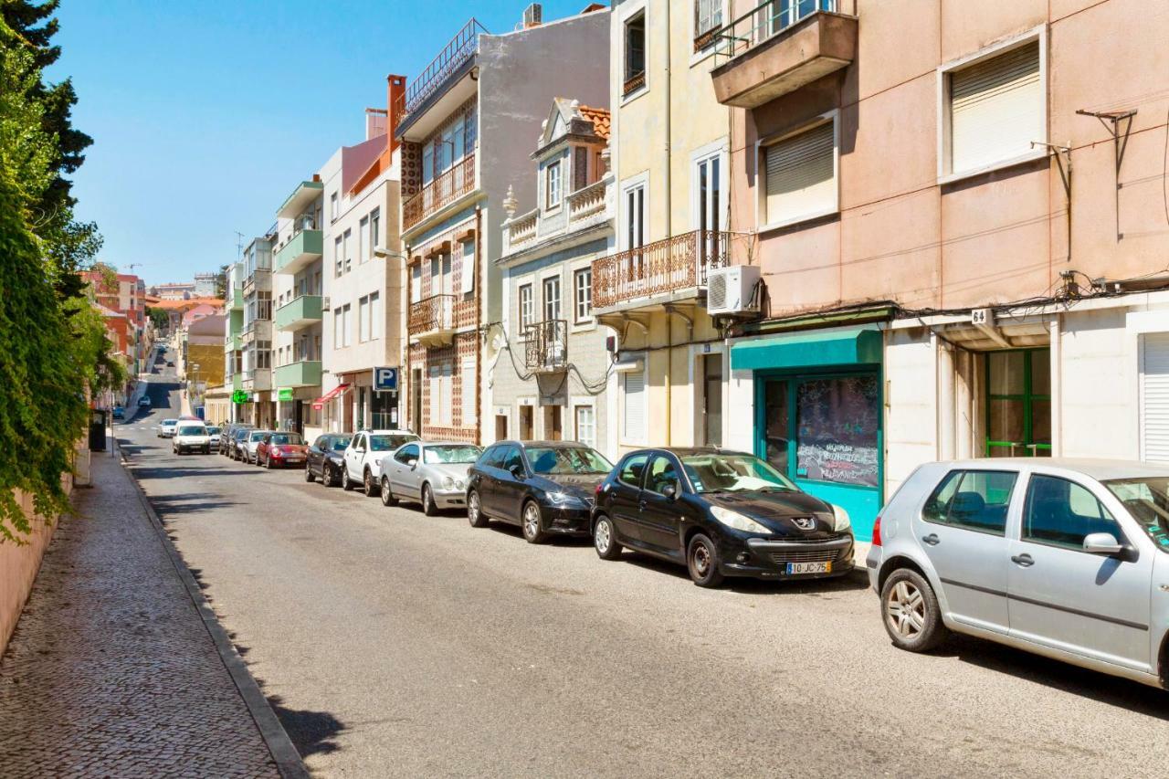 Flh Alcantara Stylish Duplex With Terrace Lisboa Eksteriør billede